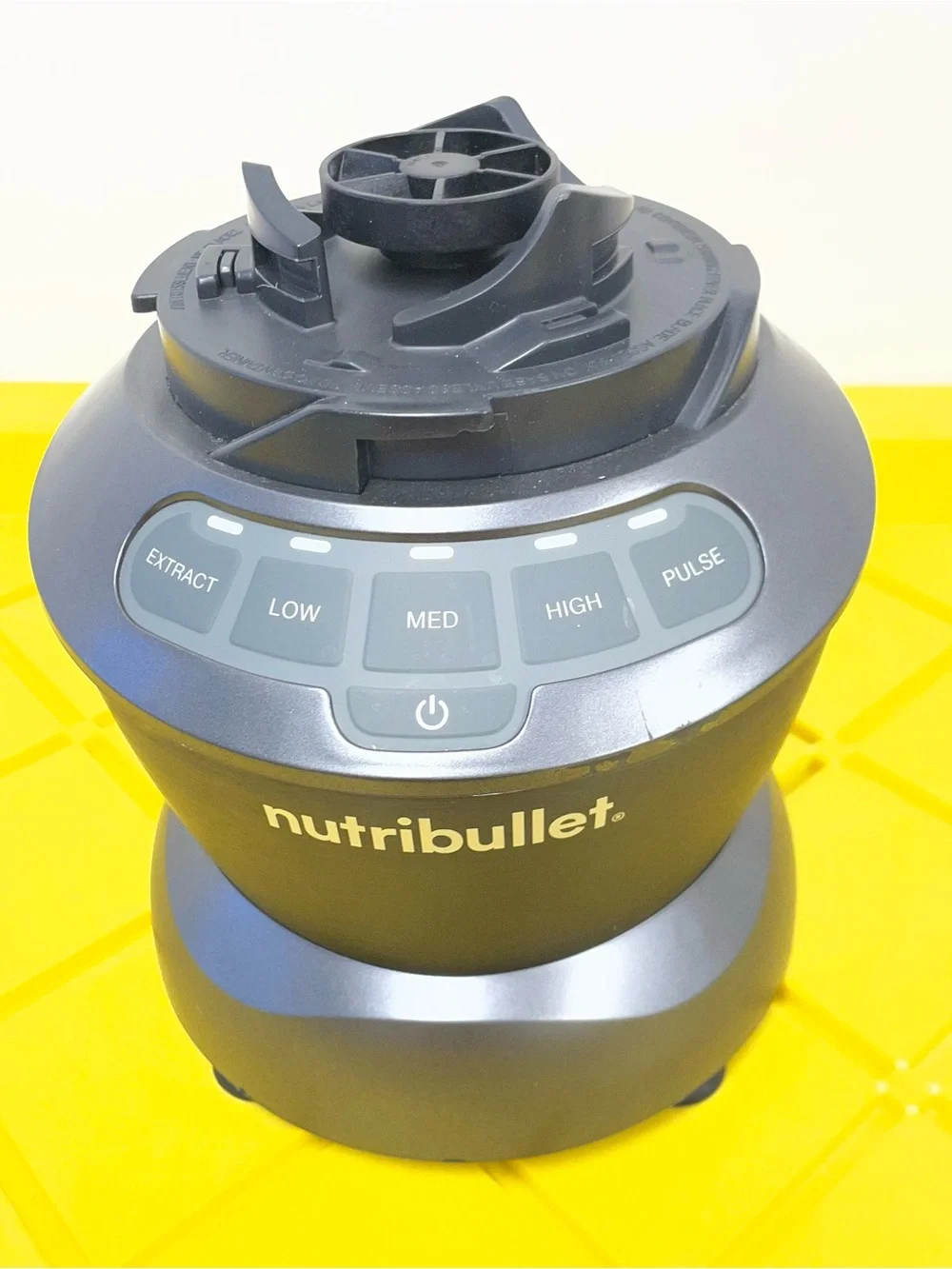 NutriBullet Full-Size Blender Combo 1200W - Dark Gray with Single Serve Cups